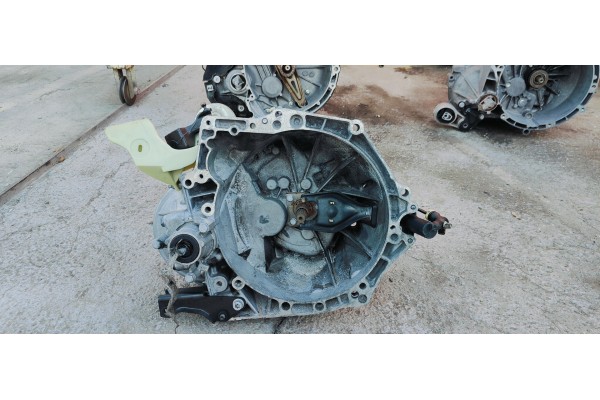Recambio de caja cambios para peugeot 208 1.6 hdi 92 fap referencia OEM IAM 20DP77  