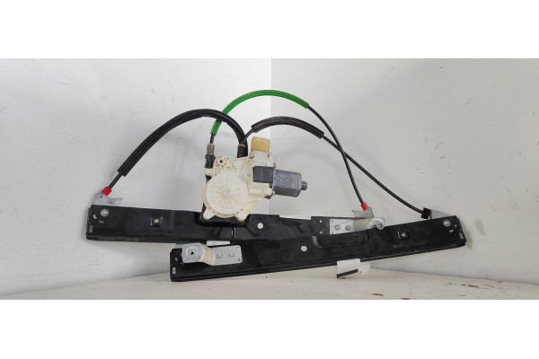 Recambio de elevalunas delantero derecho para ford mondeo sportbreak (ca2) titanium referencia OEM IAM 0130822286  