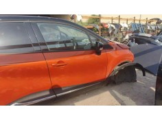 PUERTA DELANTERA DERECHA 