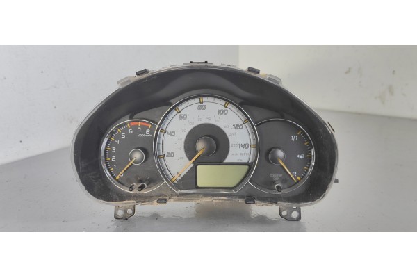 Recambio de cuadro instrumentos para toyota yaris referencia OEM IAM 838000U050  