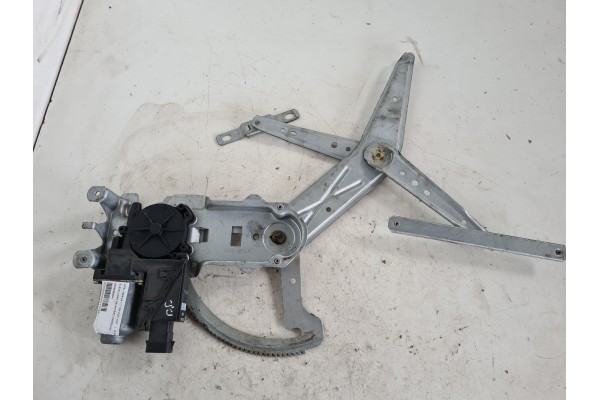 Recambio de elevalunas delantero derecho para opel meriva 1.7 16v cdti cat referencia OEM IAM 93362662RH 93362661 