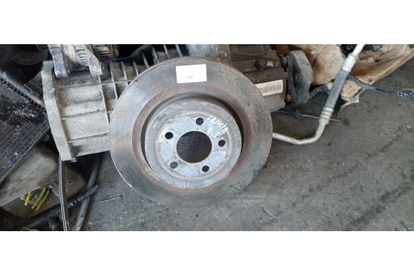 Recambio de disco de freno delantero izquierdo para lancia thema 3.0jtd 240 fap referencia OEM IAM   