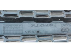 Recambio de rejilla paragolpes izquierda para nissan micra c+c (ck12e) c+c tekna plus referencia OEM IAM 62330BC4  