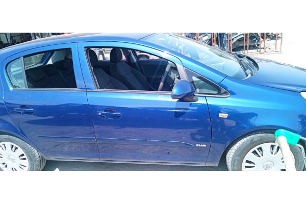 Recambio de puerta delantera derecha para opel corsa d 1.4 16v referencia OEM IAM   