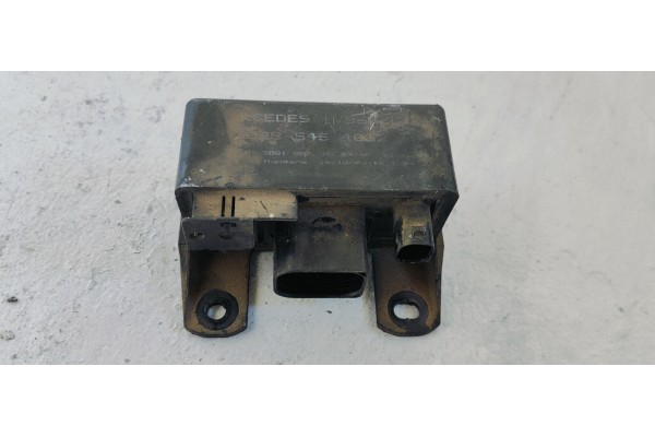 Recambio de caja precalentamiento para mercedes-benz clase clk (w209) coupe 2.7cdi 170 [270] referencia OEM IAM 0285454032  