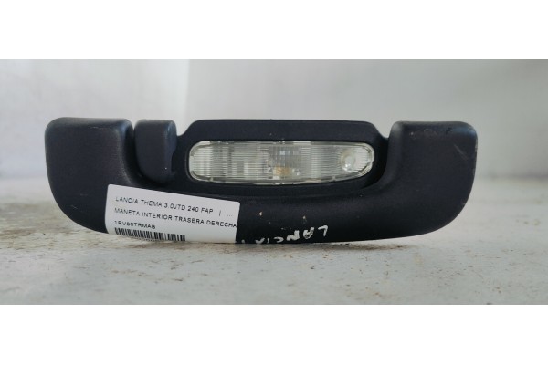 Recambio de maneta interior trasera derecha para lancia thema 3.0jtd 240 fap referencia OEM IAM 1RV80TRMAB  