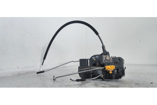 Recambio de cerradura puerta delantera derecha para opel insignia berlina edition referencia OEM IAM   
