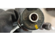 Recambio de inyector para renault megane ii berlina 5p 1.9 dci diesel referencia OEM IAM 0445110110B  