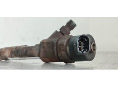 Recambio de inyector para renault megane ii berlina 5p 1.9 dci diesel referencia OEM IAM 0445110110B  