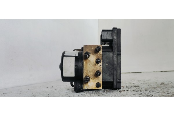 Recambio de abs para ssangyong actyon 200 xdi referencia OEM IAM 06210908533  