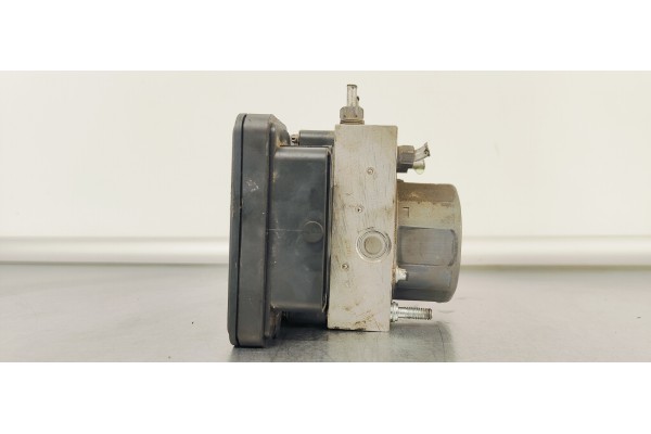 Recambio de abs para renault captur 1.5 dci 90 fap referencia OEM IAM 0265956403  