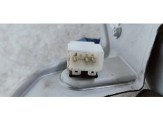 Recambio de motor limpia trasero para hyundai i30 (gd) trend referencia OEM IAM 98700A6500  