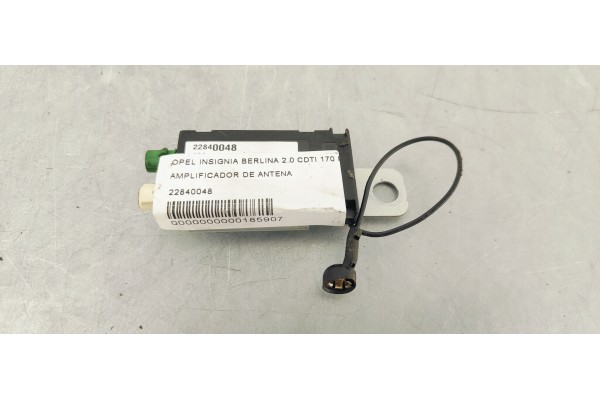 Recambio de amplificador de antena para opel insignia berlina 2.0 cdti 170 fap referencia OEM IAM 22840048  
