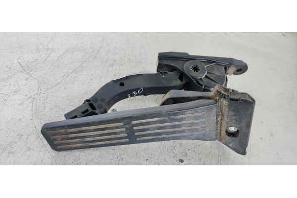 Recambio de potenciometro pedal para hyundai i30 (gd) trend referencia OEM IAM   