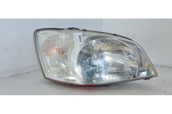 Recambio de faro derecho para hyundai getz (tb) 1.1 básico referencia OEM IAM   
