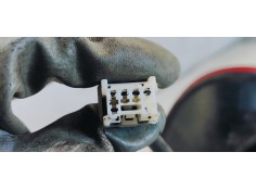 Recambio de piloto trasero derecho para nissan note (e11e) 1.5dci 90 fap referencia OEM IAM   