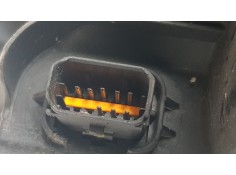 Recambio de faro derecho para citroen c3 picasso exclusive referencia OEM IAM 9681873680  