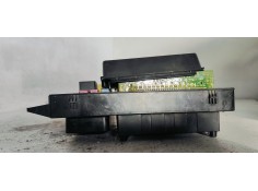 Recambio de caja reles / fusibles para opel astra h berlina enjoy referencia OEM IAM 13250232  