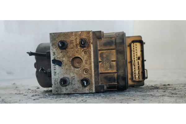 Recambio de abs para citroen xsara berlina 1.6i 16v exclusive referencia OEM IAM 0273004440  
