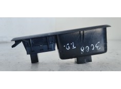 Recambio de mando elevalunas trasero derecho para peugeot 3008 active referencia OEM IAM   