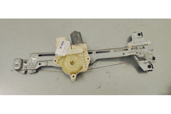 Recambio de elevalunas trasero izquierdo para peugeot 308 1.6hdi 92 fap referencia OEM IAM 9677737380  