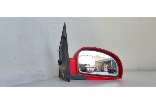 Recambio de retrovisor derecho para hyundai getz (tb) 1.1 básico referencia OEM IAM   