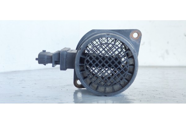 Recambio de caudalimetro para fiat fiorino básico referencia OEM IAM 0281002792  