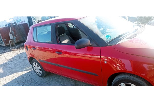 Recambio de puerta delantera derecha para skoda fabia (5j2 ) 1.2 referencia OEM IAM   