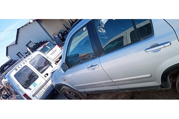 Recambio de puerta delantera izquierda para honda cr-v (rd8) 2.0 vtec cat referencia OEM IAM   