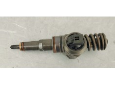 Recambio de inyector para volkswagen passat berlina (3b3) 1.9tdi 130 4x4 referencia OEM IAM 038130073AR  