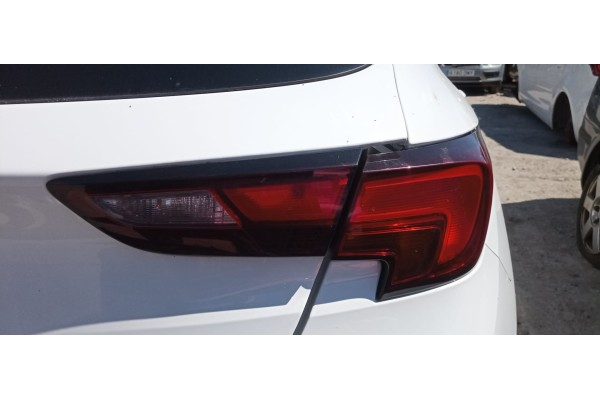 Recambio de piloto trasero derecho interior para opel astra k lim. 5türig dynamic referencia OEM IAM   