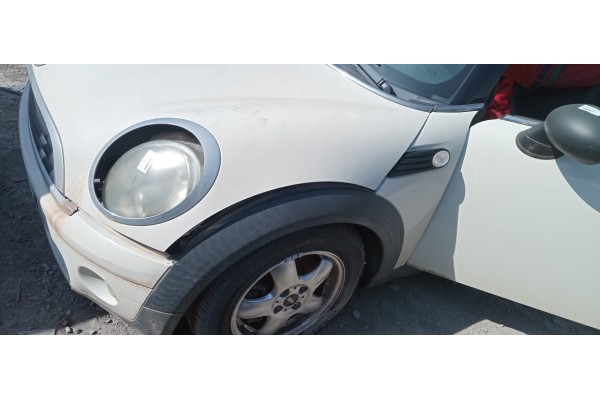 Recambio de aleta delantera izquierda para mini mini (r56) 1.6 diesel cat referencia OEM IAM   