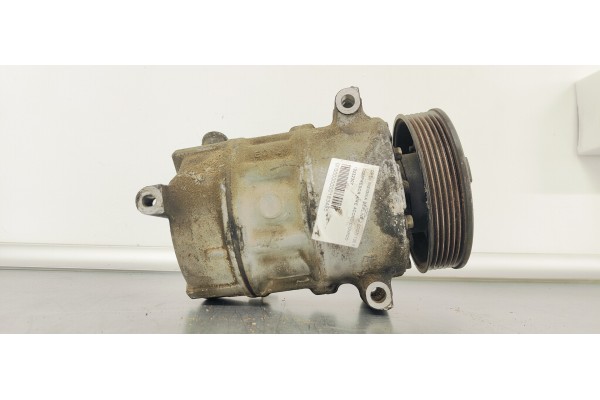 Recambio de compresor aire acondicionado para opel insignia berlina 2.0cdti 130 fap referencia OEM IAM 13232307  