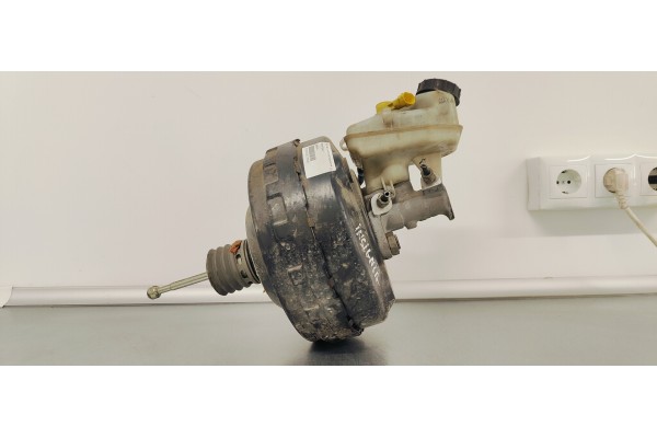 Recambio de servofreno para opel insignia berlina excellence referencia OEM IAM 13228183  