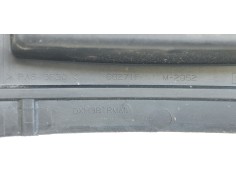 Recambio de moldura para jeep gr. cherokee (wh) 3.0 crd laredo referencia OEM IAM X35008202TH  