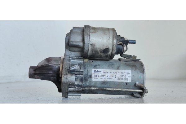 Recambio de motor arranque para opel combo d 1.3 16v cdti referencia OEM IAM 51880229  