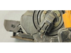 Recambio de faro derecho para mazda 3 berlina (bk) 1.6 crdt active referencia OEM IAM   