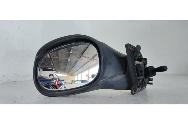 Recambio de retrovisor izquierdo para citroen c3 1.1 cool referencia OEM IAM   