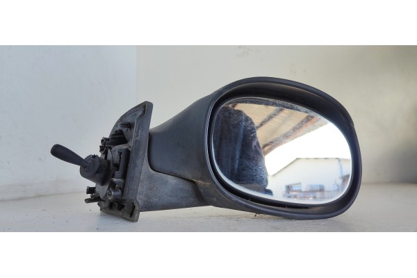 Recambio de retrovisor derecho para citroen c3 1.1 referencia OEM IAM   