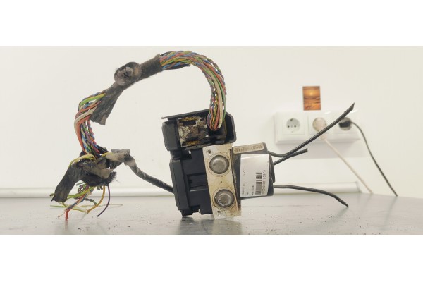 Recambio de abs para peugeot 207 referencia OEM IAM 9662150680  