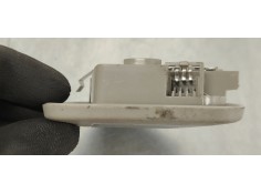 Recambio de luz interior para ssangyong korando 2.2 xdi 180 fap referencia OEM IAM 8372034000  