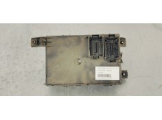 Recambio de caja reles / fusibles para opel corsa d innovation referencia OEM IAM 13301562  