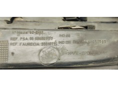 Recambio de moldura antiniebla izquierda para citroen c4 picasso exclusive referencia OEM IAM 9680404177  