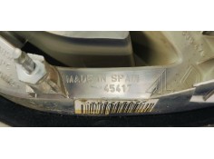 Recambio de piloto trasero derecho interior para citroen c4 picasso exclusive referencia OEM IAM 9653547677  