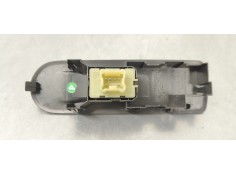 Recambio de mando elevalunas delantero derecho para renault captur 1.5 dci 90 fap referencia OEM IAM 809602454R  