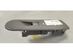 Recambio de mando elevalunas delantero derecho para renault captur 1.5 dci 90 fap referencia OEM IAM 809602454R  
