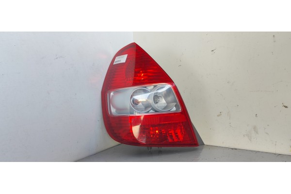 Recambio de piloto trasero derecho para honda jazz (gd1/5) 1.4 dsi cat referencia OEM IAM   