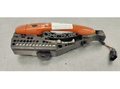Recambio de maneta exterior delantera derecha para renault captur 1.5 dci 90 fap referencia OEM IAM   