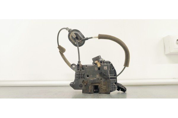 Recambio de cerradura puerta trasera derecha para renault captur 1.5 dci 90 fap referencia OEM IAM 805027072R  