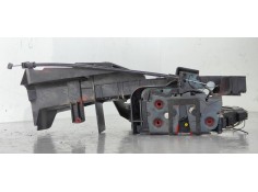 Recambio de cerradura puerta delantera derecha para ford focus berlina (cap) sport referencia OEM IAM 7M5AR21812AA  